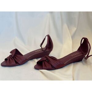 Vintage Lauren Ralph Lauren Ankle Strap Sandals Low Wedge Leather Burgundy 6.5B